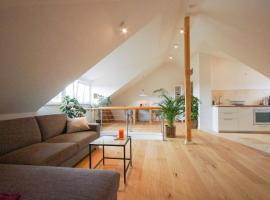 Фотография гостиницы: Modernes und helles Apartment im Loft Stil