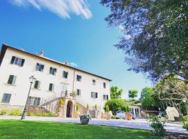 Hotel Photo: Cortona Resort & Spa