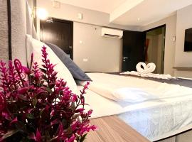 Fotos de Hotel: HillMark Suites