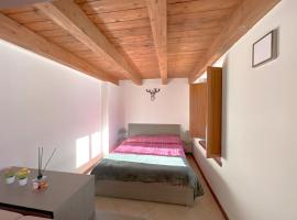 A picture of the hotel: Affittimoderni Ponte di Legno Ski - PDL23