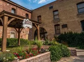 The Anniversary Inn - Fifth South