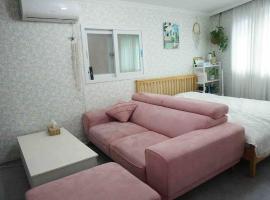 酒店照片: Gurosien 3 bedroom house