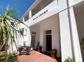 Hotel fotoğraf: Dale Court Guest House