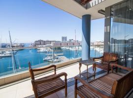 Hotel foto: Waterfront Marina 2 Bedroom Yacht View