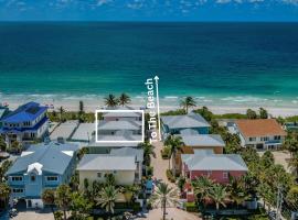 Hotel Photo: Beachside Luxury Home