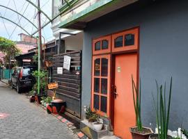 Hotel kuvat: Spot On 93382 Gajayana Kost Female Only Syariah