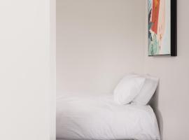 Hotel Photo: MAC St Kilda by Melbourne Apartment Collection