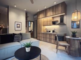 ホテル写真: Luxurious wooden detail flat in city center