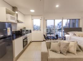 Foto do Hotel: Wonderful Studio In The City, Close To Sh Del Sol