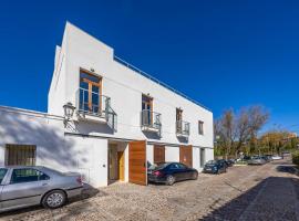 Hotel foto: Casa Xanadu Carmona - Stylish villa with rooftop terrace and stunning views of Parador