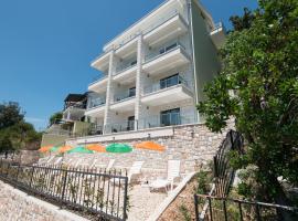 Apartments Villa Luce, hotel Neumban
