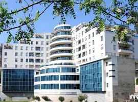 Kings Park Hotel, hotel u gradu Podgorica