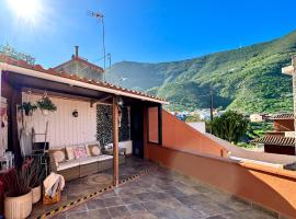 Foto di Hotel: Precioso apartamento con terraza en piso superior