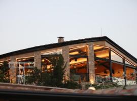 Flumen Park, hotel em Tirana