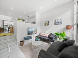 Ξενοδοχείο φωτογραφία: Mordern Elegance Terrace House Alexandria Park