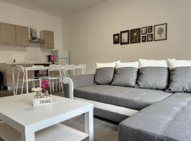 Charbex 4 Bruxelles-Charleroi-airport, Hotel in Charleroi