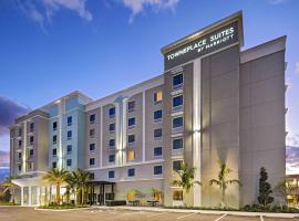 TownePlace Suites by Marriott Naples, hotel in Naples