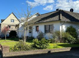 Hotel Photo: Entspannung am Niederrhein - großes helles Haus mit Kamin