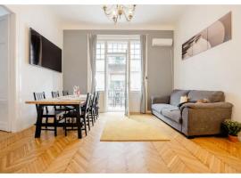 Photo de l’hôtel: Downtown apartment with balcony