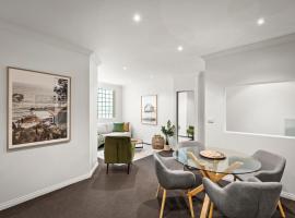 A picture of the hotel: Luxury 2 Bedroom Apartment - Heart of Hobart CBD