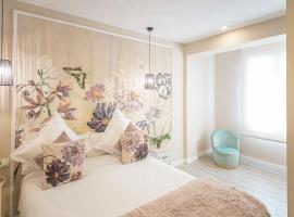 Hotel Photo: Hostal Plaza Boutique - Solo adultos