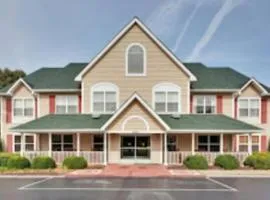 Radiant Inn and Suites, hotel in Murfreesboro