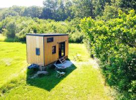 Фотография гостиницы: Tiny House nature proche Montargis - 1h de Paris !