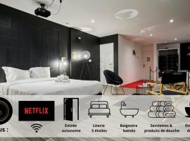 Hotel fotografie: NG SuiteHome - Lille I Roubaix Centre I Grand Place - Balnéo - Netflix - Wifi