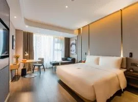 Atour Hotel Chongqing Nanping Pedestrain Street