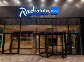 Radisson Blu Hotel, Amman Galleria Mall, хотел в Аман