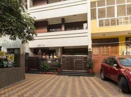 호텔 사진: Greenleaf Apartment and Suites, Chittaranjan Park