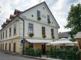 Hotel Pri mostu