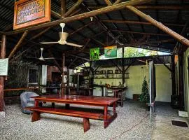 Cabinas Tropicales, hotel in Puerto Jiménez