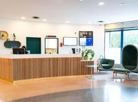 巴黎巴尔德特奈美居酒店