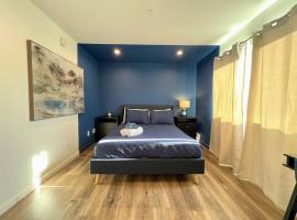 Foto do Hotel: Trendy 2BR Near Hollywood Hotspots - BR9