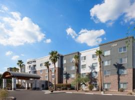 Hotel fotografie: Courtyard by Marriott Phoenix West/Avondale