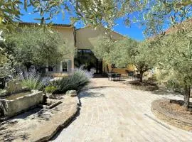 Clos Saint-Michel Resort & Spa