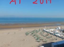 Hotel Photo: Studio center of Ostend w/parking & south terrace