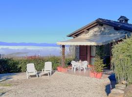 酒店照片: Nice Home In Monte Santa Maria Tibe With Kitchen