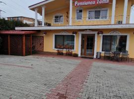 Hotel kuvat: Pensiunea Toma