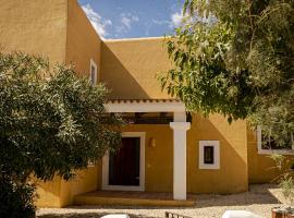 Hotel Photo: Can Noves - Villa de 5 suites 28 y 58