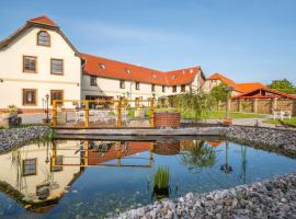 Hotel Photo: Kokořín Apartments