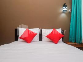 Фотография гостиницы: Travelista Homestay near GOR Candradimuka Semarang Mitra RedDoorz