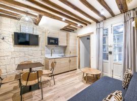 Hotel Photo: Palais Royal - Victoires 1bdr