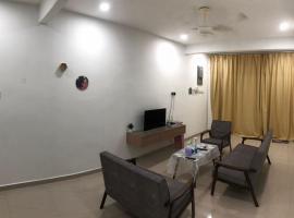 Hotel fotoğraf: 4 Bedrooms Semi D Muslim Homestay by Mr Homestay Kulim