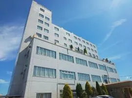 New Grand Hotel