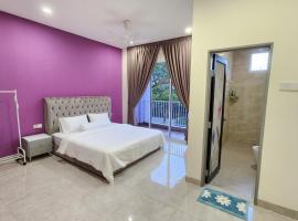 A picture of the hotel: La Belle Maison 12 @ Gurney Kelawai/Pulau Tikus/Georgetown