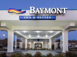 A picture of the hotel: Baymont by Wyndham Camp Lejeune