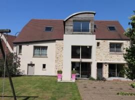 Hotel foto: Duplex 4 étoiles au calme avec jardin entre Disneyland, le stade nautique olympique de Vaires sur Marne et Paris