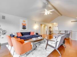 Хотел снимка: Fort Wayne Vacation Rental about 9 Mi to Downtown!